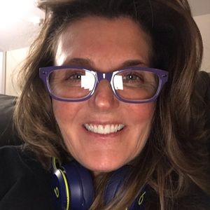 Meet your Posher, Julia